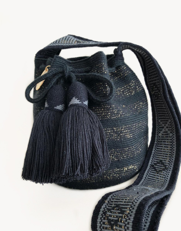 petitnigthnegra-escobas